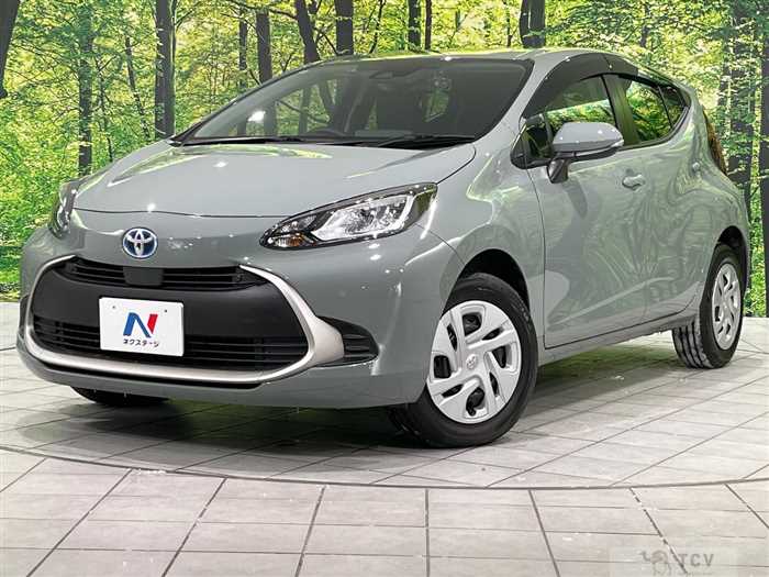 2024 Toyota AQUA