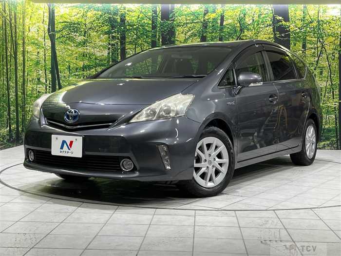 2012 Toyota PRIUS α