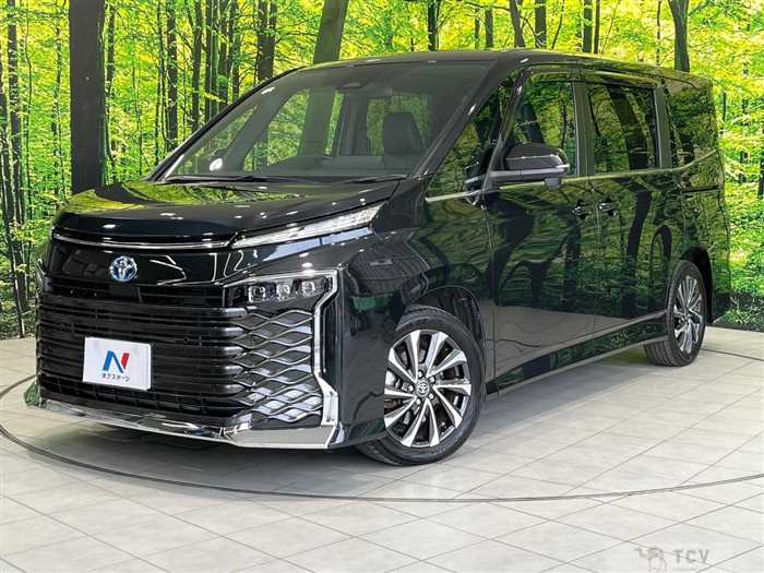 2022 Toyota Voxy