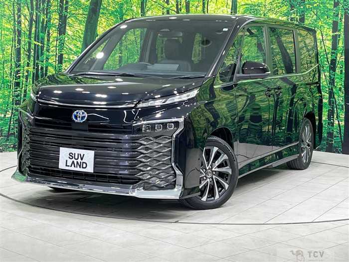 2022 Toyota Voxy