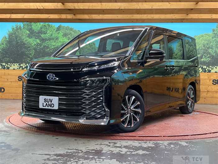 2023 Toyota Voxy