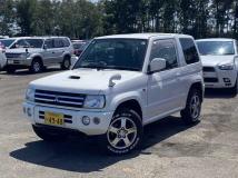2006 Mitsubishi Pajero Mini