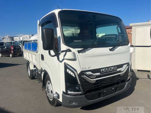 2024 Isuzu Isuzu Others