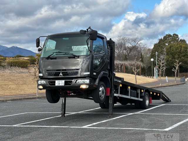 2006 Mitsubishi Fighter