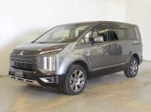 2021 Mitsubishi Delica D5