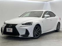 2017 Lexus IS
