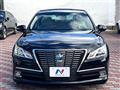 2013 Toyota Crown Hybrid