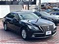 2013 Toyota Crown Hybrid