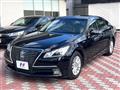 2013 Toyota Crown Hybrid