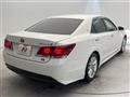 2014 Toyota Crown Hybrid