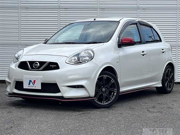 2017 Nissan March