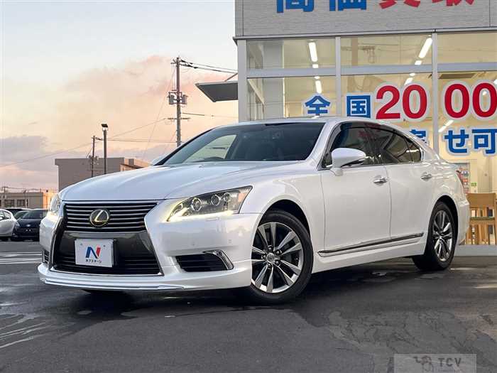 2013 Lexus LS