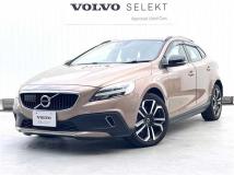 2017 Volvo V40