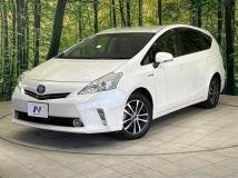 2013 Toyota PRIUS α