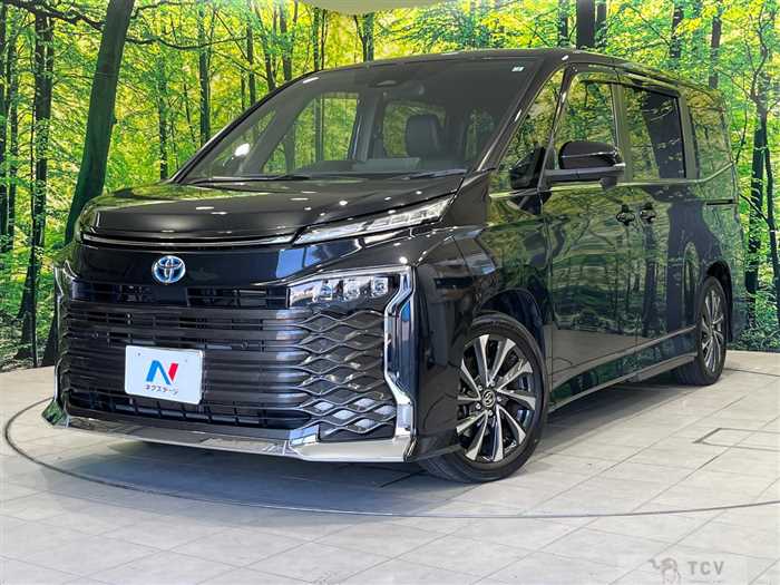 2022 Toyota Voxy
