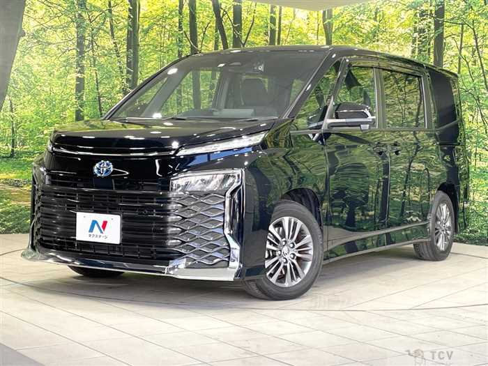 2022 Toyota Voxy