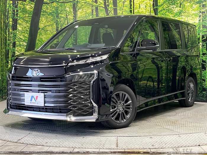2025 Toyota Voxy