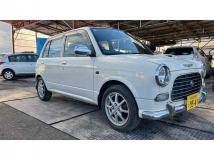 2000 Daihatsu Miragino