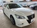 2013 Toyota Crown Hybrid