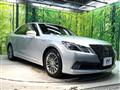 2013 Toyota Crown Hybrid