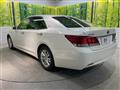 2014 Toyota Crown Hybrid