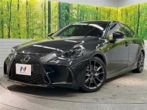 2017 Lexus IS