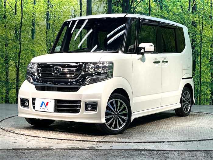 2017 Honda N BOX