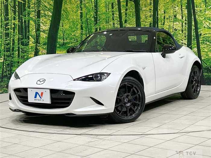 2023 Mazda Roadster