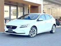 2018 Volvo V40