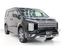 2019 Mitsubishi Delica D5