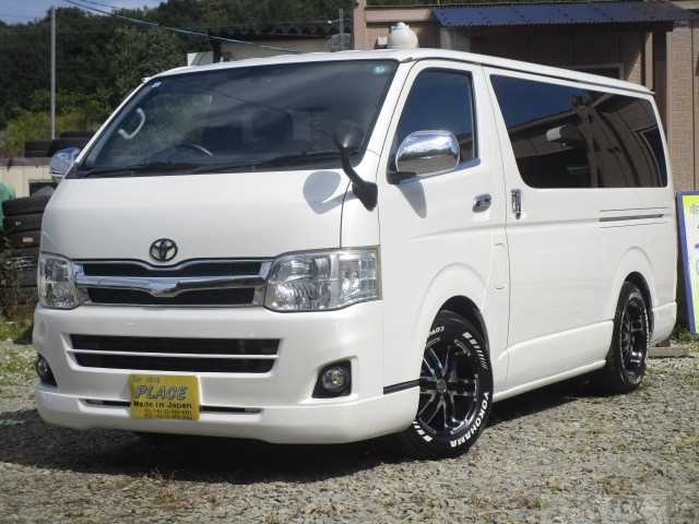 2011 Toyota Regiusace Van