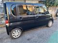 2011 Daihatsu Tanto