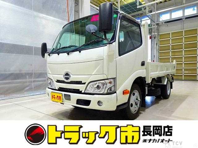 2025 Hino Dutro