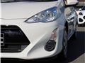 2016 Toyota AQUA