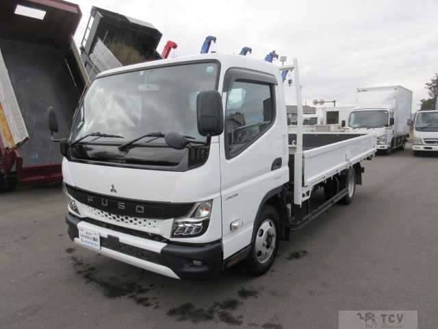 2022 Mitsubishi Canter