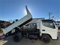 2014 Mitsubishi Canter