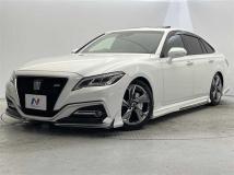 2018 Toyota Crown Hybrid