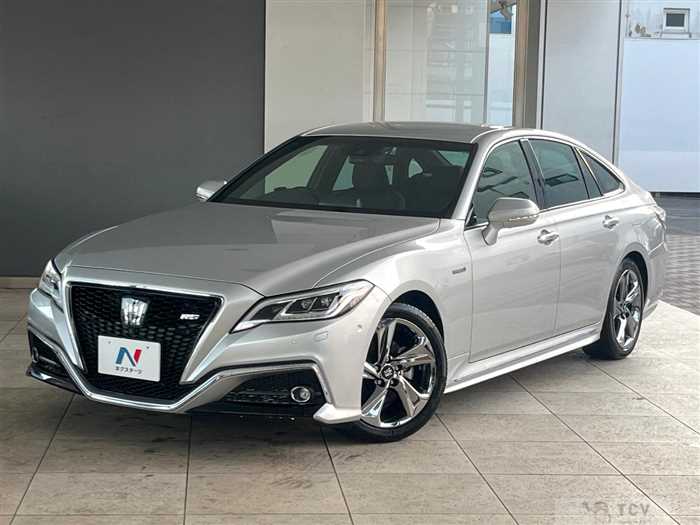 2019 Toyota Crown Hybrid