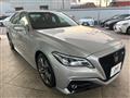 2019 Toyota Crown Hybrid