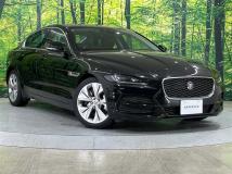2020 Jaguar XE