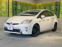 2014 Toyota Prius PHV