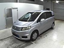 2011 Honda Freed Spike