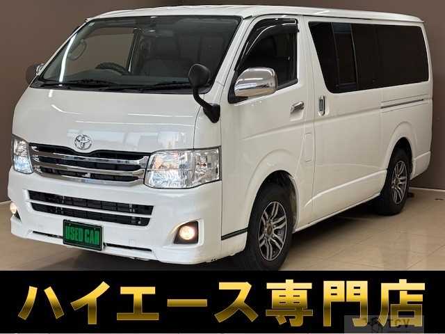 2010 Toyota Hiace Van