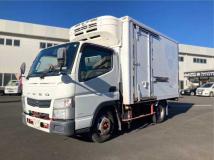 2015 Mitsubishi Canter