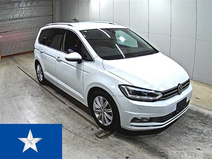 2017 Volkswagen Golf Touran