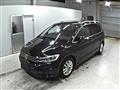 2017 Volkswagen Golf Touran