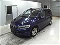 2016 Volkswagen Golf Touran