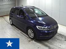 2016 Volkswagen Golf Touran