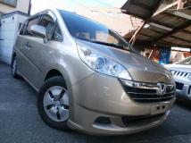 2005 Honda Step WGN