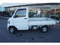2013 Mitsubishi Minicab Truck